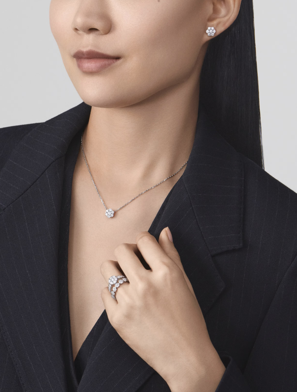 10 Van Cleef &amp; Arpels Classics for Your Jewelry Collection